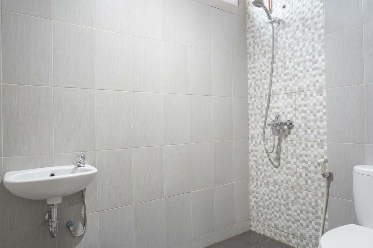 Residences By Reddoorz Near Mt Haryono - Minimum Stay 7 Days Τζακάρτα Εξωτερικό φωτογραφία